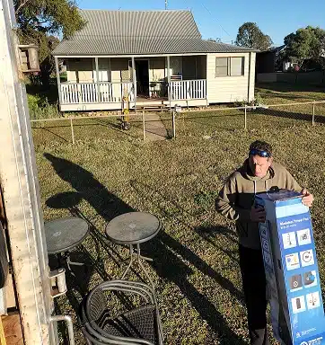 Removal job from Miles to Inala